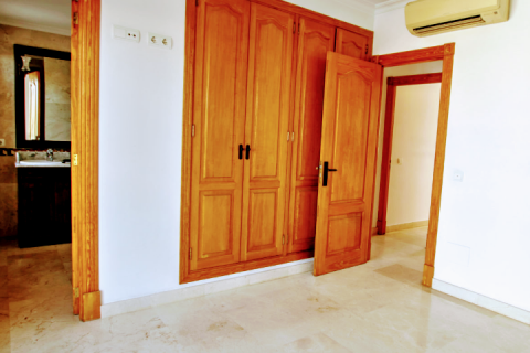 Apartment for rent Palma de Majorca, Mallorca, Spain 3 bedrooms, 100 sq.m. No. 131014 - photo 5