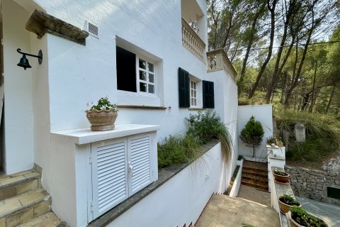 Villa for sale Cala Sant Vicenc, Mallorca, Spain 4 bedrooms, 191 sq.m. No. 131015 - photo 6