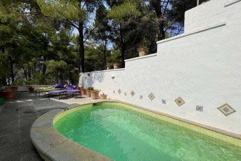 Villa for sale Cala Sant Vicenc, Mallorca, Spain 4 bedrooms, 191 sq.m. No. 131015 - photo 1