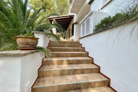 Villa for sale Cala Sant Vicenc, Mallorca, Spain 4 bedrooms, 191 sq.m. No. 131015 - photo 4