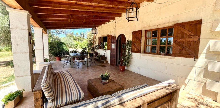 Finca Palma de Majorca, Mallorca, Spain 3 bedrooms, 171 sq.m. No. 131011