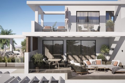 Продажа бунгало в Эстепона, Малага, Испания 2 спальни, 152м2 №123742 - фото 15