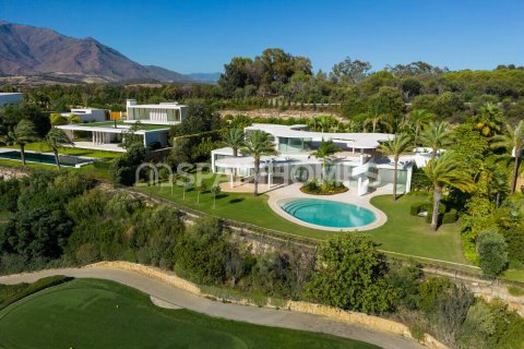 Villa for sale Casares, Malaga, Spain 4 bedrooms, 552 sq.m. No. 121178 - photo 7