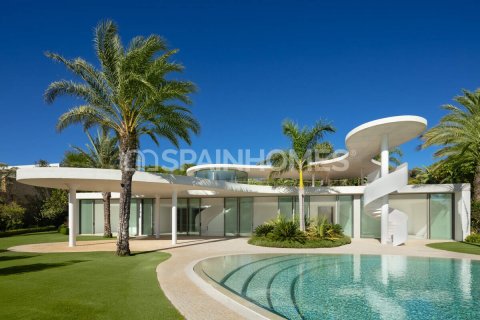 Villa for sale Casares, Malaga, Spain 4 bedrooms, 552 sq.m. No. 121178 - photo 1