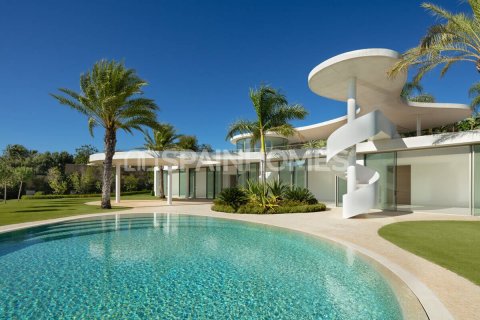 Villa for sale Casares, Malaga, Spain 4 bedrooms, 552 sq.m. No. 121178 - photo 5