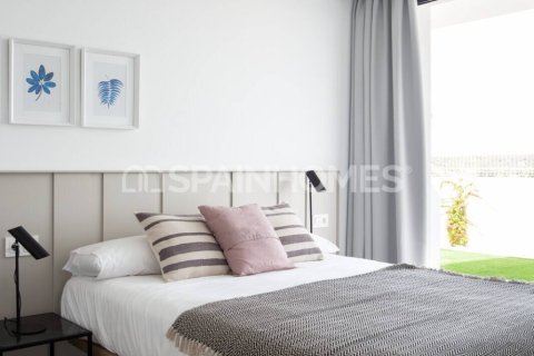 Huvila myytävänä Orihuela, Alicante, Espanja, 4 makuuhuonetta, 270 m2 No. 121177 - kuva 26