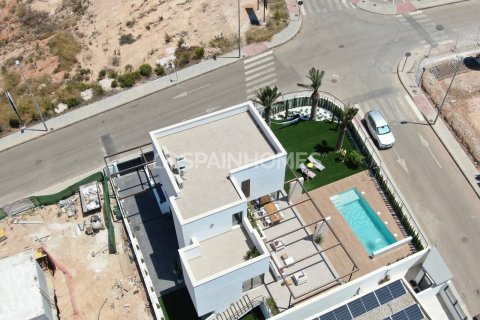 Huvila myytävänä Orihuela, Alicante, Espanja, 4 makuuhuonetta, 270 m2 No. 121177 - kuva 12