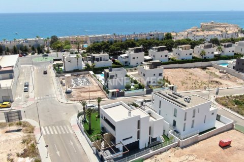 Villa pārdošanā Orihuela, Alicante, Spānijā 4 istabas, 270 m2 Nr. 121177 - attēls 15
