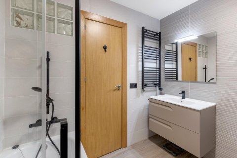 Huoneisto myytävänä Torrevieja, Alicante, Espanja, 3 makuuhuonetta,  No. 125768 - kuva 19