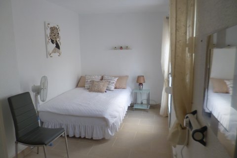 Rindu māja pārdošanā Alicante, Spānijā 3 istabas,  Nr. 125762 - attēls 12
