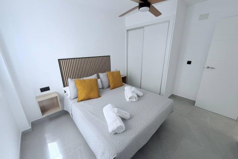 Apartment for sale La Mata, Alicante, Spain 3 bedrooms, 92 sq.m. No. 125765 - photo 13