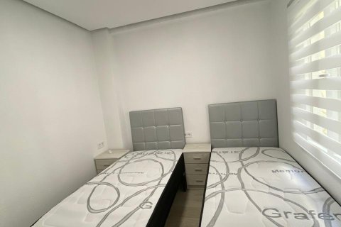 Dzīvoklis īrēšanai Campoamor, Alicante, Spānijā 2 istabas, 85 m2 Nr. 127374 - attēls 6