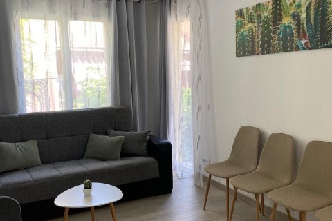 Dzīvoklis īrēšanai Campoamor, Alicante, Spānijā 2 istabas, 85 m2 Nr. 127374 - attēls 11