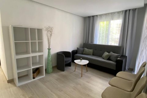 Dzīvoklis īrēšanai Campoamor, Alicante, Spānijā 2 istabas, 85 m2 Nr. 127374 - attēls 10