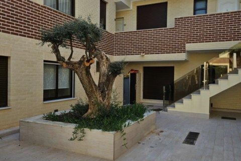 Apartment for sale Alicante, Spain 2 bedrooms, 70 sq.m. No. 124841 - photo 26
