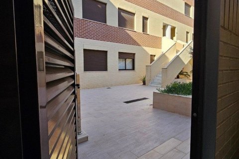 Apartment for sale Alicante, Spain 2 bedrooms, 70 sq.m. No. 124841 - photo 29
