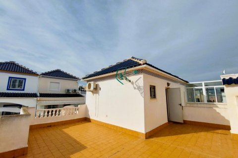 Villa in vendita Torrevieja, Alicante, Spagna 3 camere da letto, 85 mq. N° 124842 - foto 4