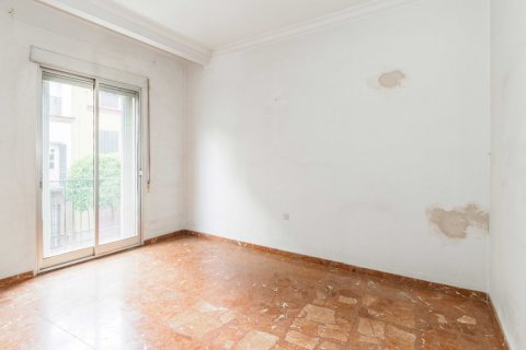 Lägenhet till salu Sevilla, Seville, Spanien 3 sovrum, 99 kvm. Nr. 120229 - foto 7