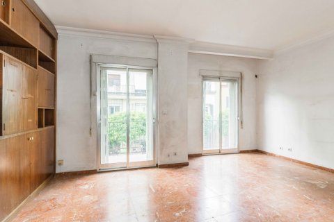 Lägenhet till salu Sevilla, Seville, Spanien 3 sovrum, 99 kvm. Nr. 120229 - foto 1
