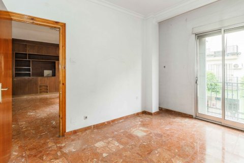 Lägenhet till salu Sevilla, Seville, Spanien 3 sovrum, 99 kvm. Nr. 120229 - foto 6