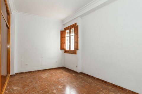 Lägenhet till salu Sevilla, Seville, Spanien 3 sovrum, 99 kvm. Nr. 120229 - foto 12