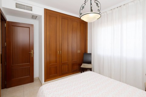 Apartment for sale Estepona, Malaga, Spain 2 bedrooms, 83 sq.m. No. 120232 - photo 20