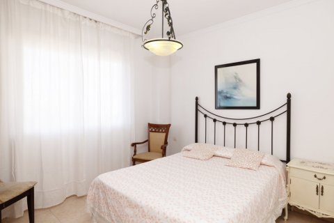 Apartment for sale Estepona, Malaga, Spain 2 bedrooms, 83 sq.m. No. 120232 - photo 19