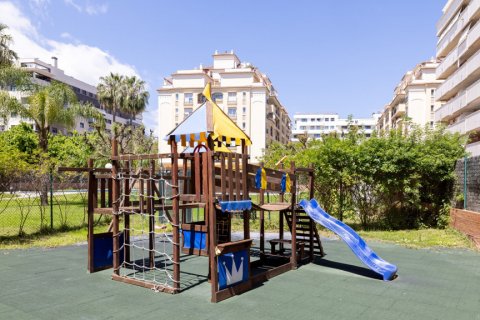 Apartment for sale Estepona, Malaga, Spain 2 bedrooms, 83 sq.m. No. 120232 - photo 28