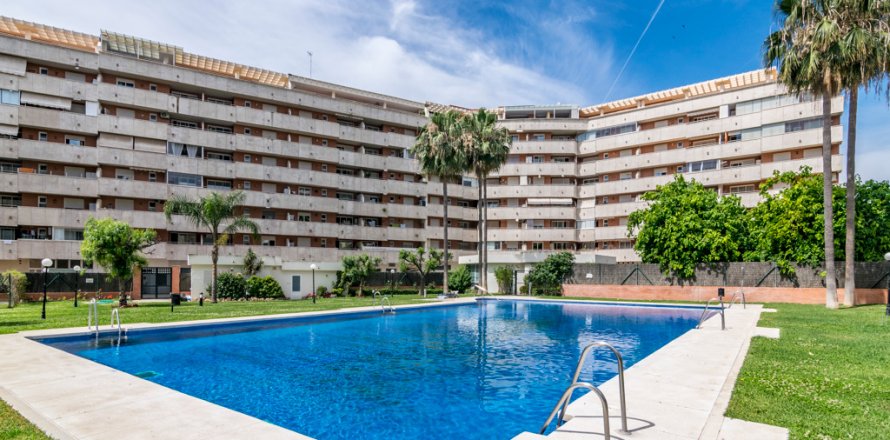 Apartment Estepona, Malaga, Spain 2 bedrooms, 83 sq.m. No. 120232