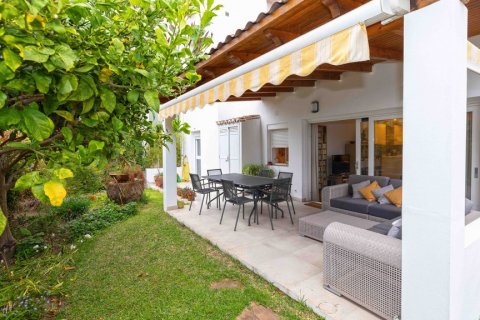 Apartment for rent Malaga, Spain 2 bedrooms, 85 sq.m. No. 120234 - photo 30