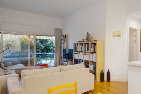 Apartment for rent Malaga, Spain 2 bedrooms, 85 sq.m. No. 120234 - photo 17