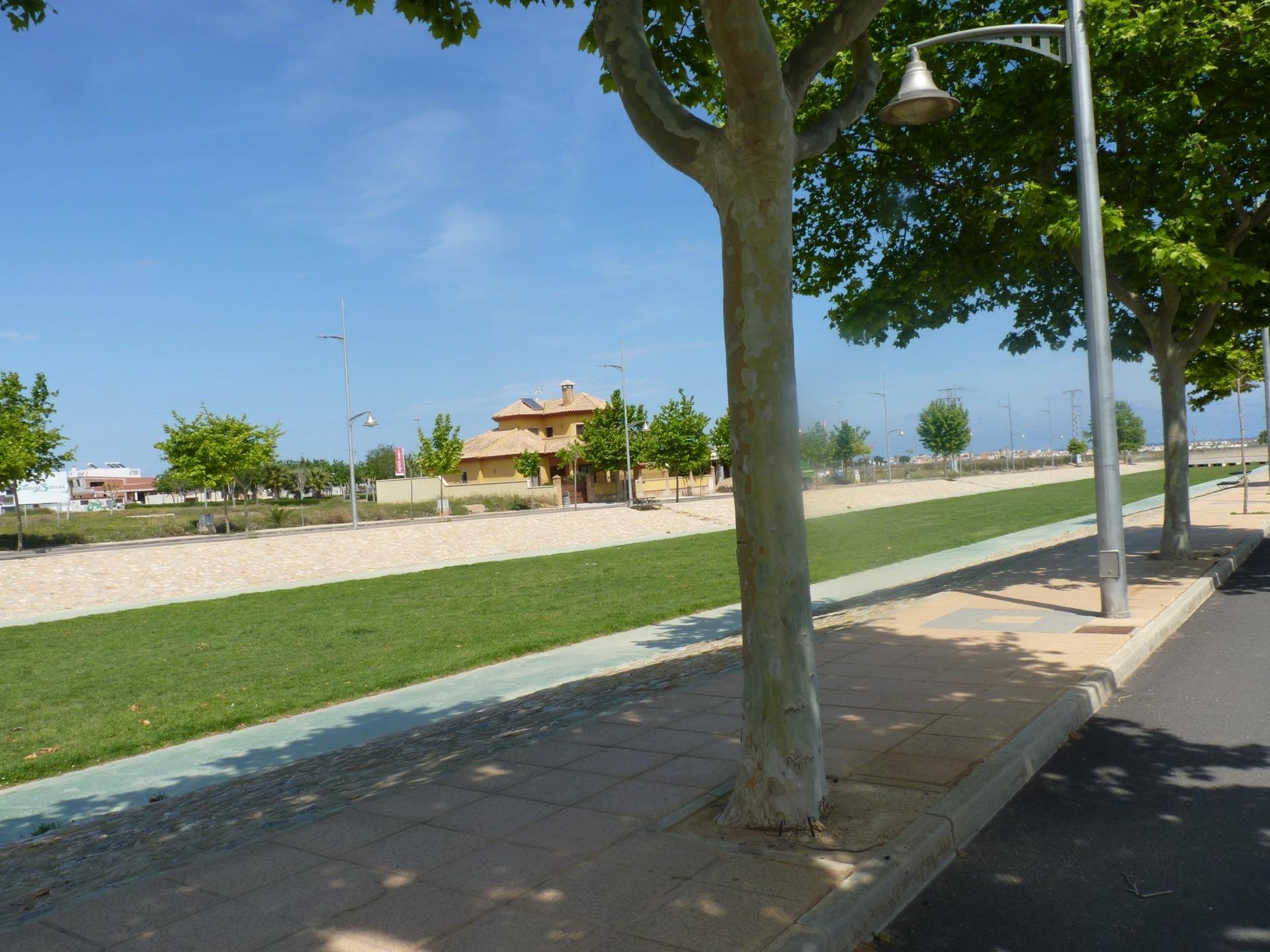 Bungalow a Pilar de la Horadada, Alicante, Spagna 3 camere da letto, 96 mq. N° 128563