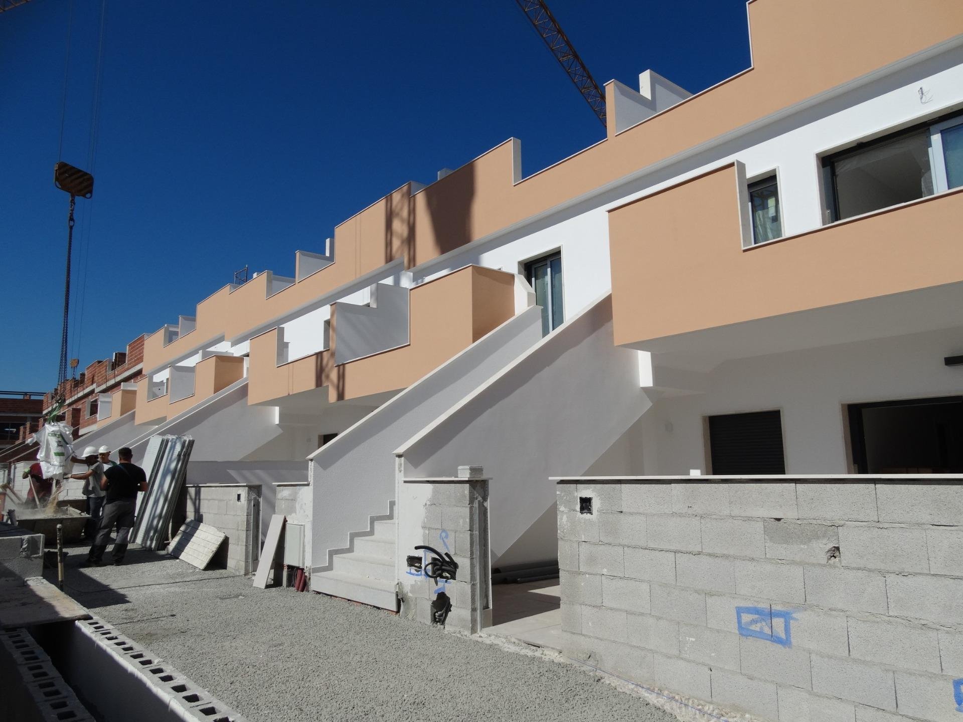Bungalow a Pilar de la Horadada, Alicante, Spagna 3 camere da letto, 96 mq. N° 128563