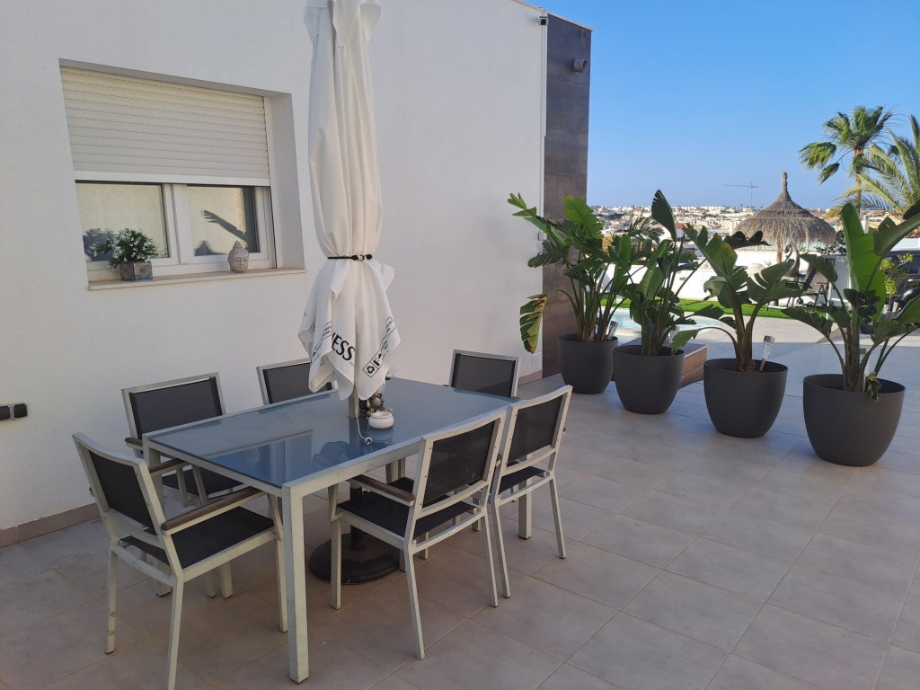 Huvila Ciudad Quesada, Alicante, Espanja 6 makuuhuonetta, 215 m2 No. 128944
