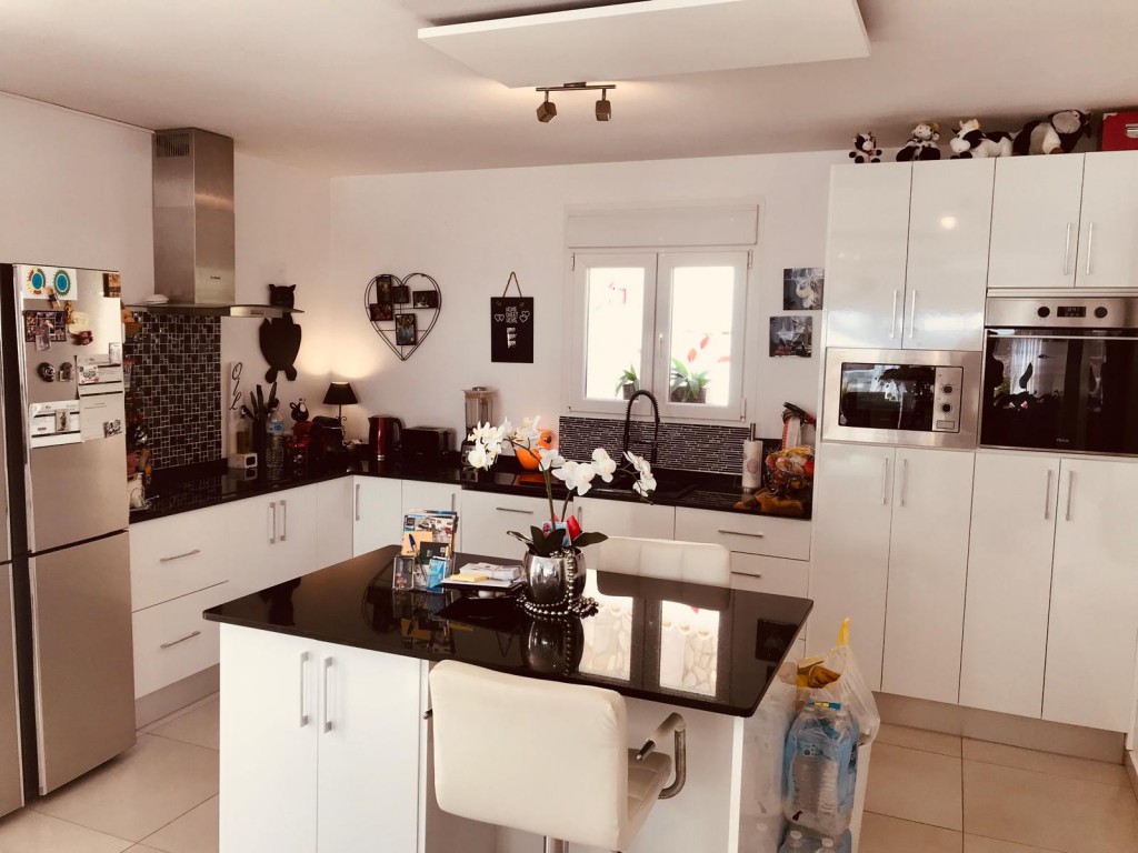 Huvila Ciudad Quesada, Alicante, Espanja 6 makuuhuonetta, 215 m2 No. 128944