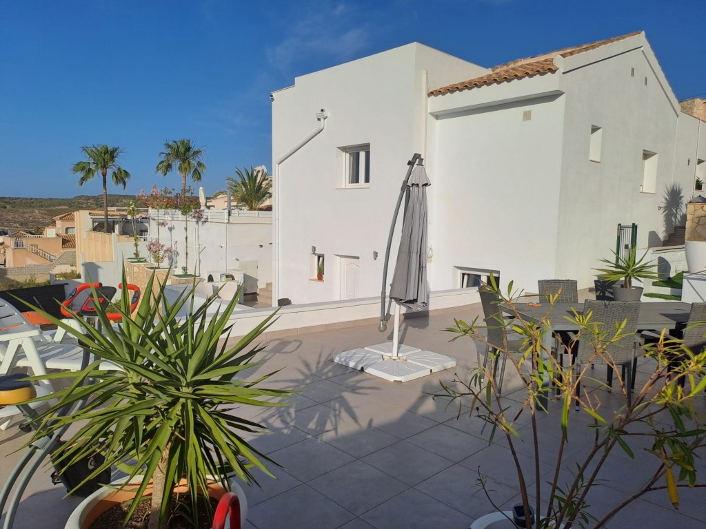 Huvila Ciudad Quesada, Alicante, Espanja 6 makuuhuonetta, 215 m2 No. 128944