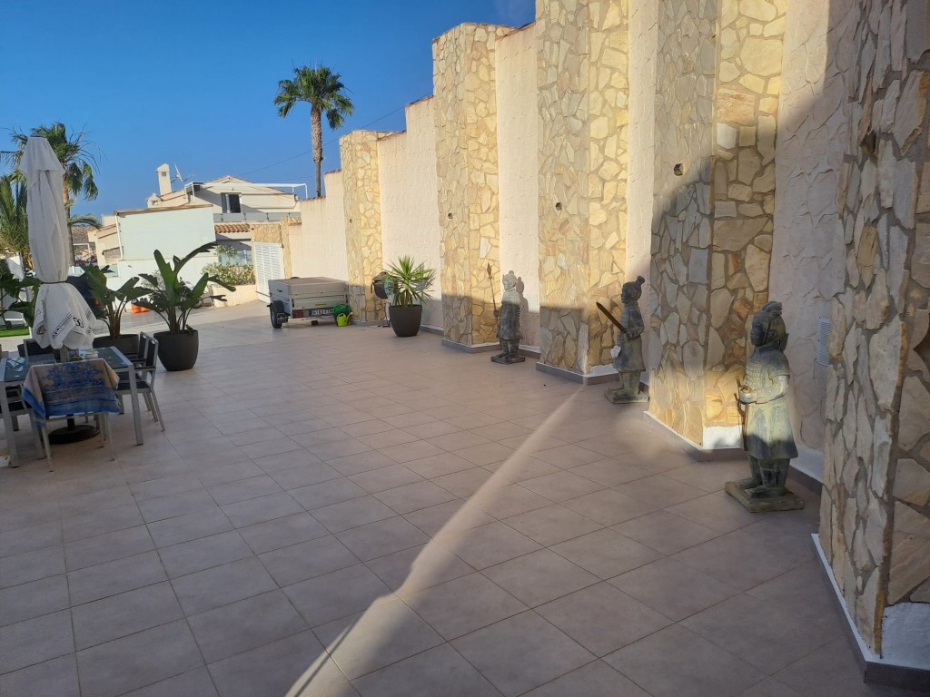 Huvila Ciudad Quesada, Alicante, Espanja 6 makuuhuonetta, 215 m2 No. 128944