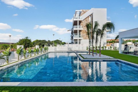 Продажа виллы в Торревьеха, Аликанте, Испания 3 спальни, 115м2 №131080 - фото 20