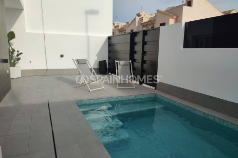 Villa till salu i Torre-Pacheco, Murcia, Spanien 3 sovrum, 96 kvm. Nr. 131079 - foto 23