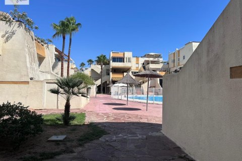 Apartment for rent Valencia, Spain 2 bedrooms, 68 sq.m. No. 129544 - photo 18