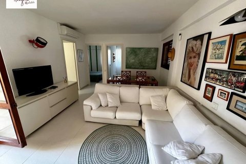 Apartment for rent Valencia, Spain 2 bedrooms, 68 sq.m. No. 129544 - photo 1
