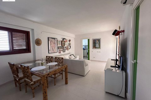 Apartment for rent Valencia, Spain 2 bedrooms, 68 sq.m. No. 129544 - photo 8