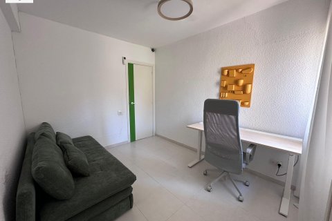 Apartment for rent Valencia, Spain 2 bedrooms, 68 sq.m. No. 129544 - photo 7