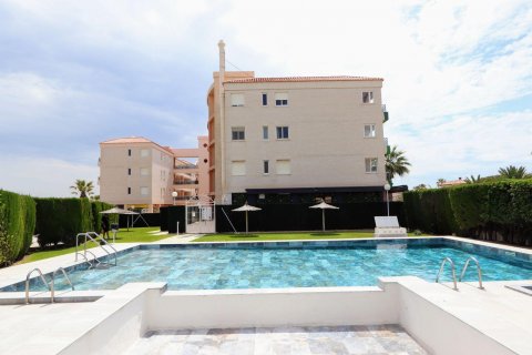 Appartamento in vendita Torrevieja, Alicante, Spagna 3 camere da letto, 135 mq. N° 125363 - foto 2