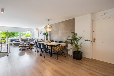 Продажа квартиры в Мадрид, Испания 3 спальни, 210м2 №122516 - фото 14