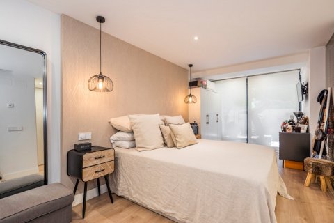 Продажа квартиры в Мадрид, Испания 3 спальни, 210м2 №122516 - фото 18