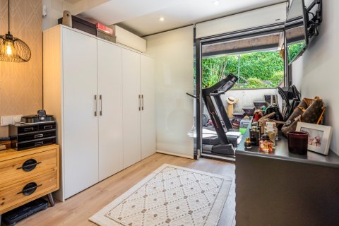 Продажа квартиры в Мадрид, Испания 3 спальни, 210м2 №122516 - фото 22