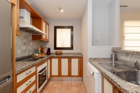 Продажа квартиры в Марбелья, Малага, Испания 2 спальни, 108.74м2 №122514 - фото 9