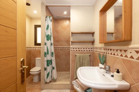 Продажа квартиры в Марбелья, Малага, Испания 2 спальни, 108.74м2 №122514 - фото 21