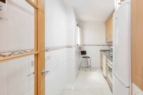 Apartment for rent Benalmadena, Malaga, Spain 1 bedroom, 60 sq.m. No. 122512 - photo 3